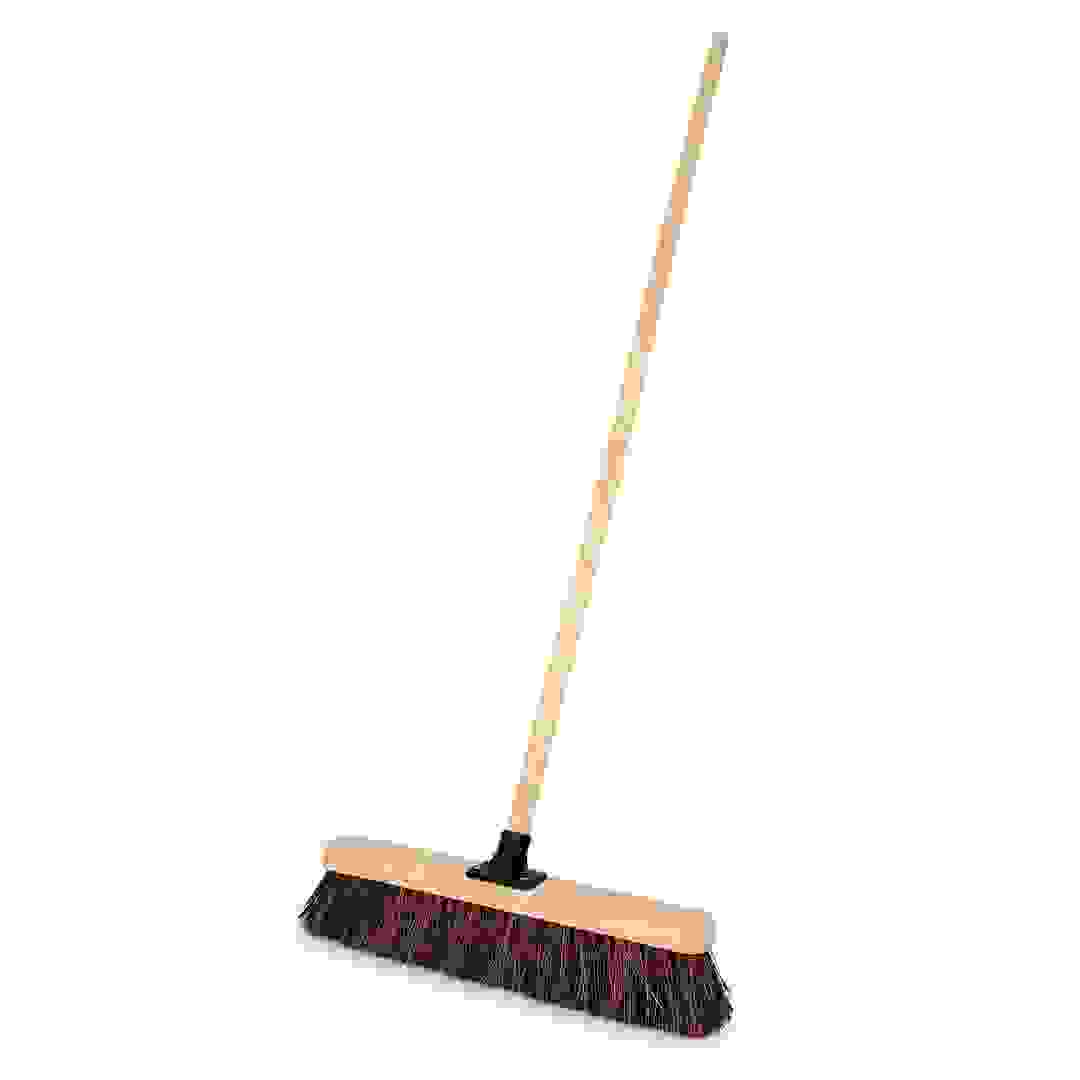 مقشة أماكن خارجية خشبية بشعيرات خشنة من ألياف نخيل (45 سم)