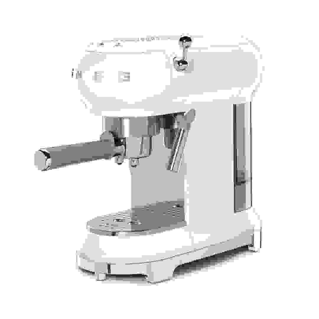 ماكينة صنع قهوة اسبرسو سميج بطراز الخمسينات القديم ECF01WHUK (1 لتر)