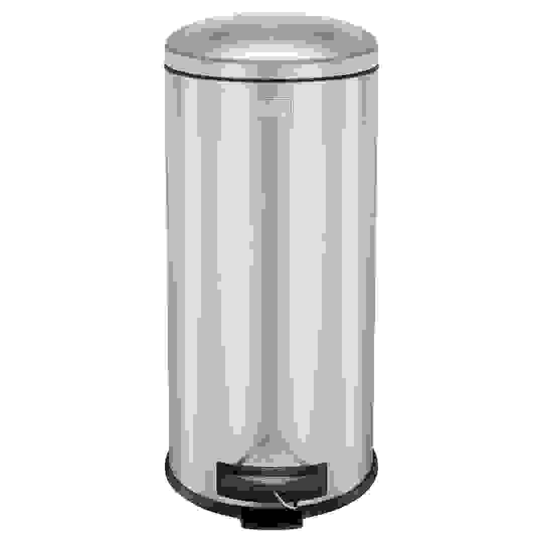 سلة مهملات بدواسة وغطاء قبة ستانلس ستيل بلاك+ديكر (30 لتر، فضي)